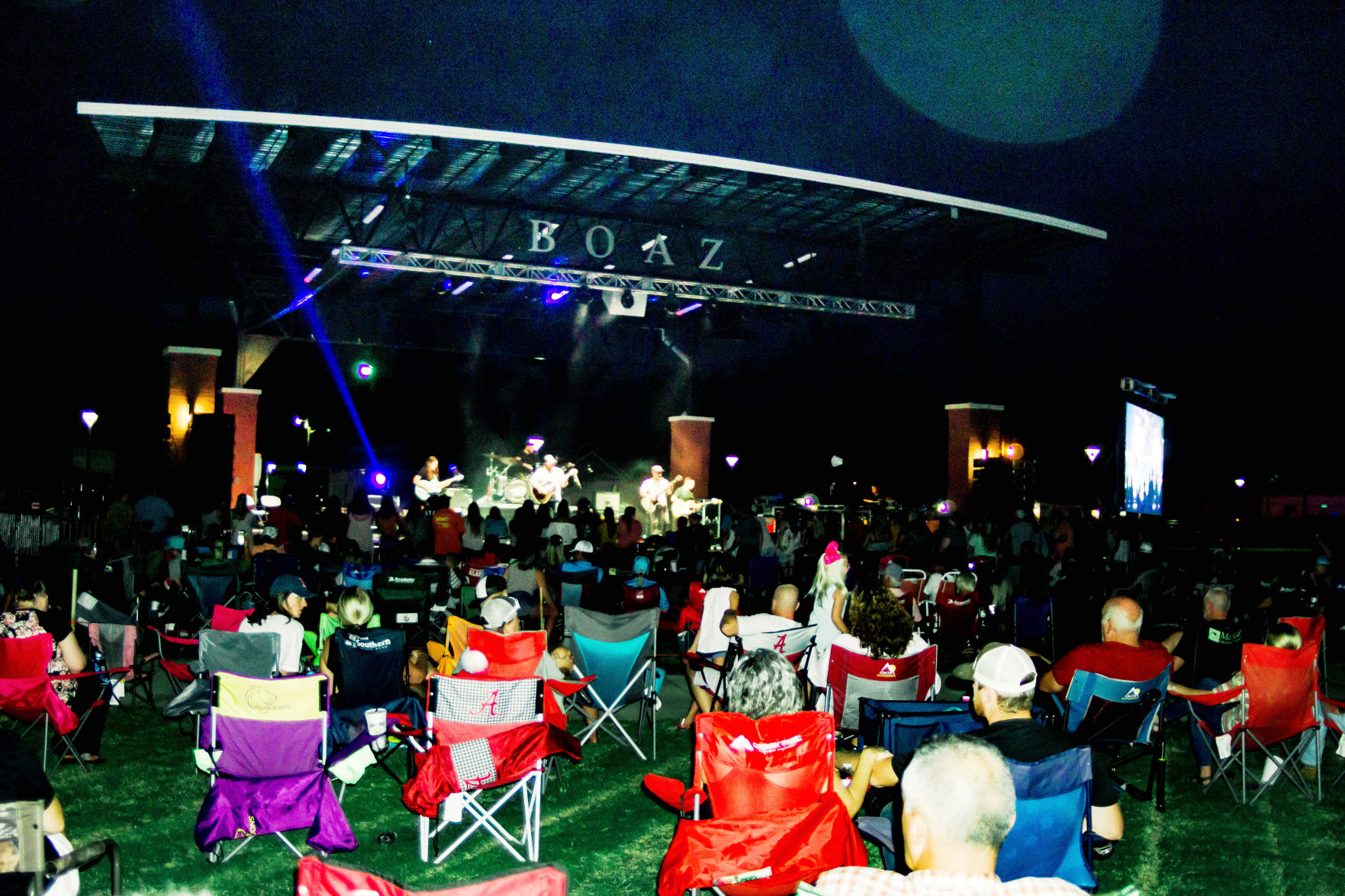 Old Mill Park concert